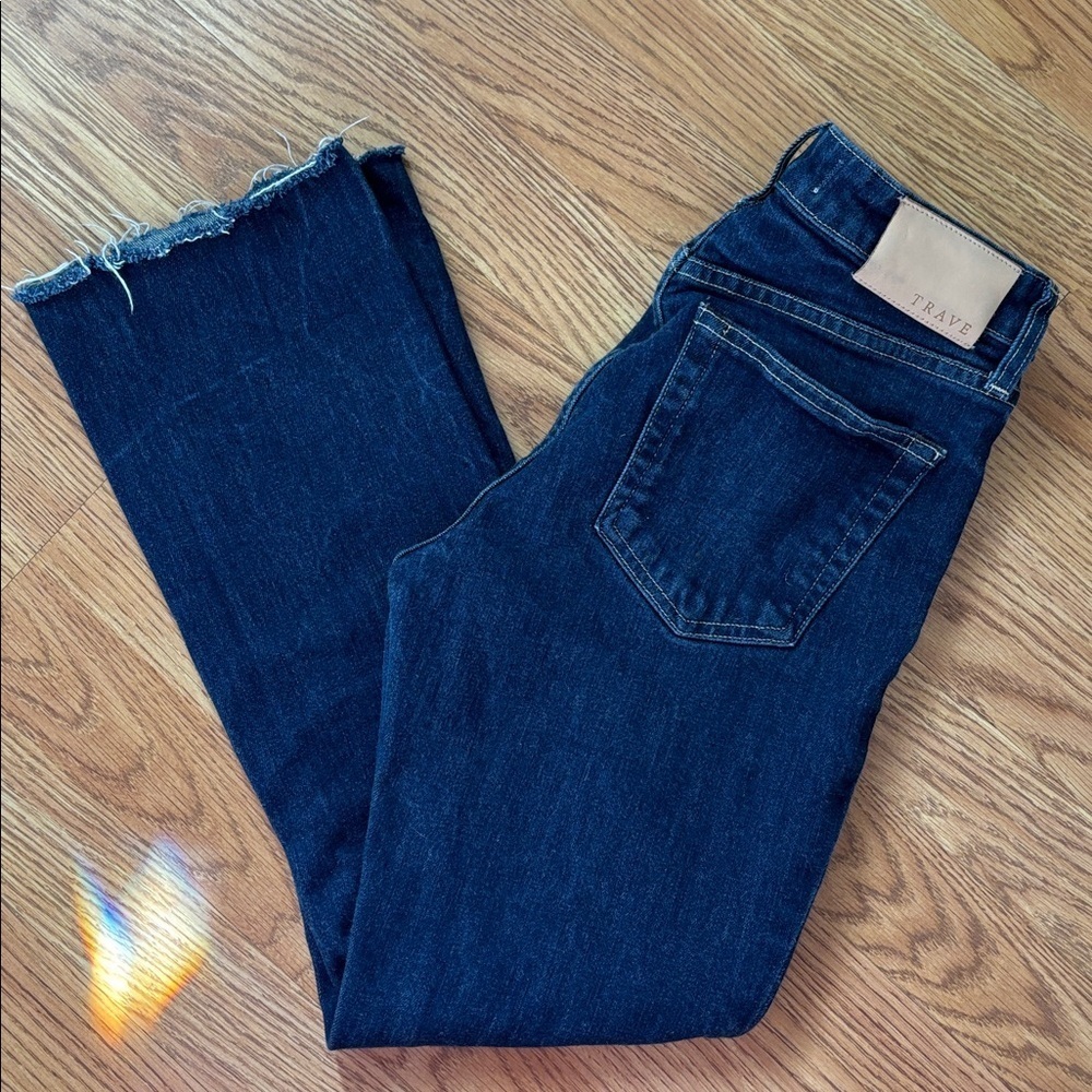 TRAVE Collette Kick Flare Jeans in No Excuses Wash Size 26